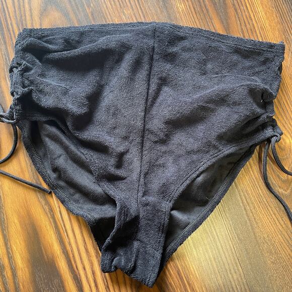 Savage X Fenty 70’s Sleeveless Crop Top w/Tie Front & Matching High Waist Bottom - Picture 10 of 16